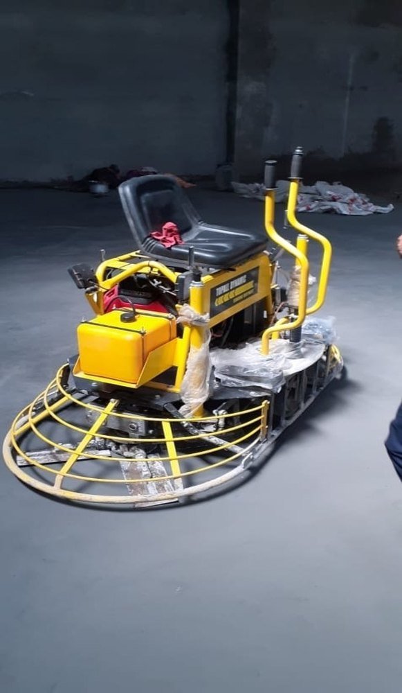 QUM80 Ride-On Trowel