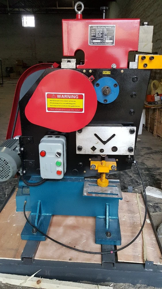 Universal Ironworker Machine